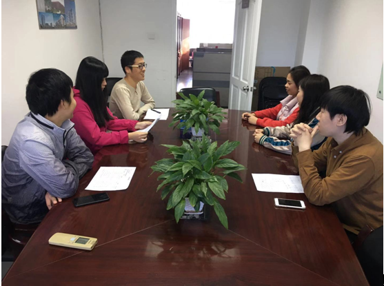 公司籌備2019年公司年會(huì) 大家齊上陣喜迎新春會(huì)